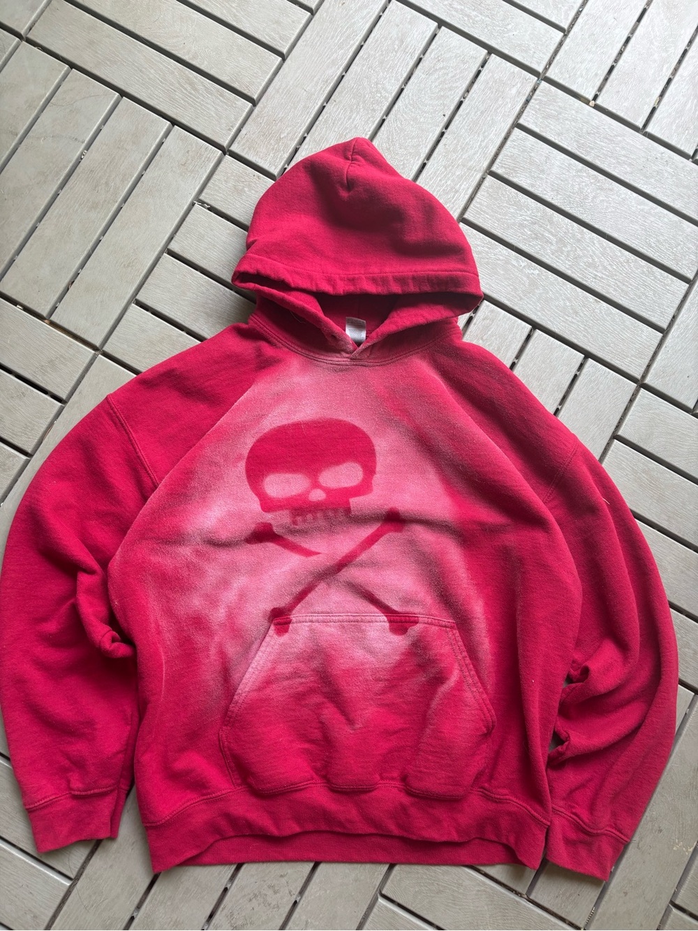 Gildan Red Skull & Crossbones Hoodie for Men